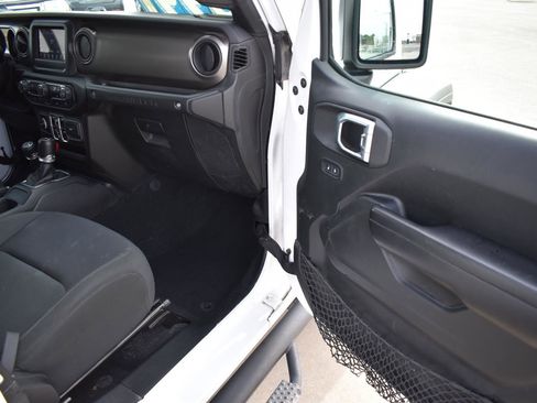 Used 2018 Jeep Wrangler Unlimited Sport S image 14