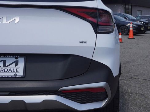 Used 2023 Kia Sportage EX image 15