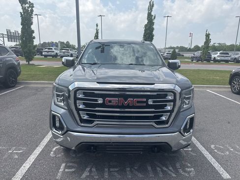 Used 2021 GMC Sierra 1500 SLT w/ SLT Premium Package AWD/4WD image 2