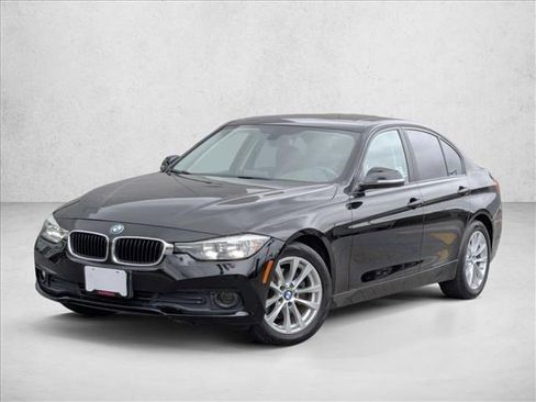 Used 2017 BMW 320i xDrive Sedan image 1