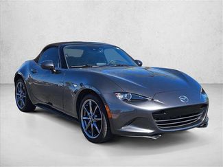Used 2020 MAZDA MX-5 Miata Grand Touring video 3
