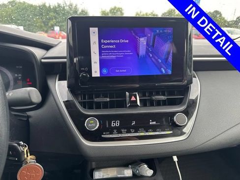 Used 2026 Toyota Corolla LE FWD image 11