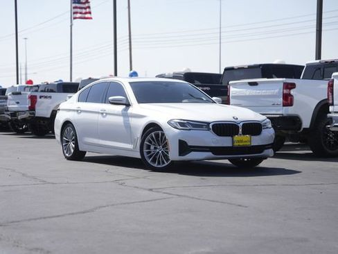 Used 2021 BMW 530i 530i image 2