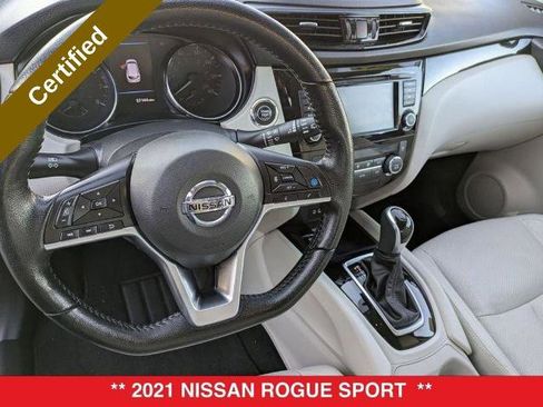 Certified 2021 Nissan Rogue Sport SL AWD/4WD image 16
