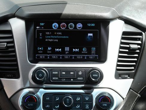 Used 2020 GMC Yukon XL SLT AWD/4WD image 21