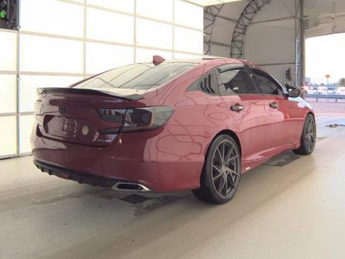 Used 2018 Honda Accord Sport image 4