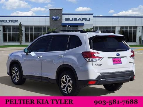 Used 2021 Subaru Forester Premium w/ Popular Package #1 image 5