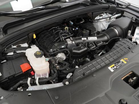 Certified 2023 Jeep Grand Cherokee Limited w/ Luxury Tech Group II image 52