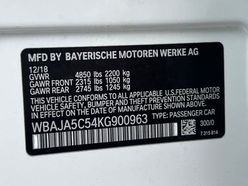 Used 2019 BMW 530i w/ Convenience Package image 29