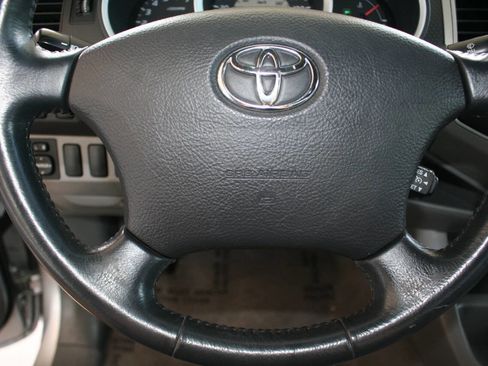 Used 2008 Toyota Tacoma PreRunner RWD image 12