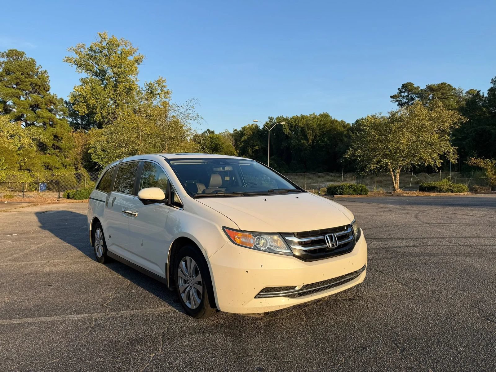 Used 2014 Honda Odyssey EX-L image 3