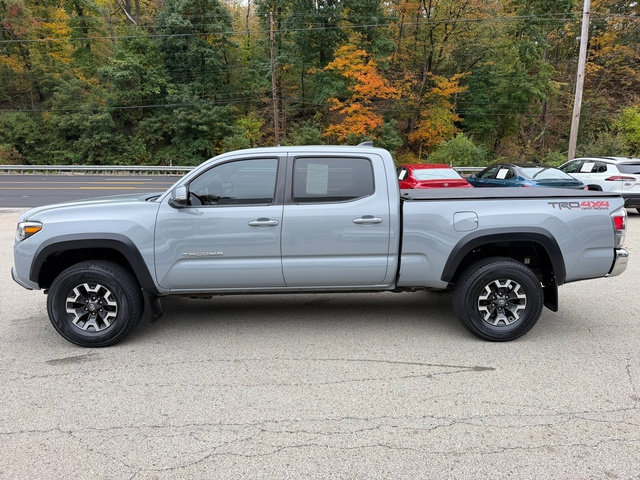 Certified 2020 Toyota Tacoma TRD Off-Road AWD/4WD image 9