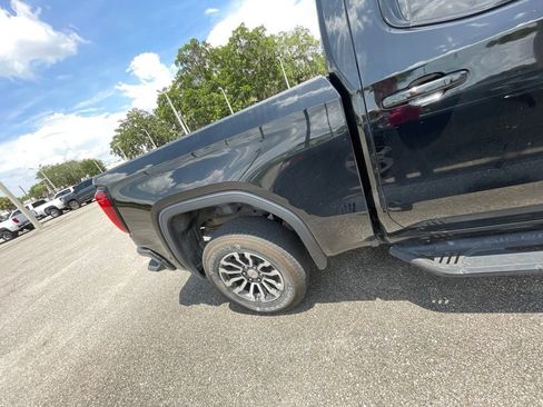 Used 2023 GMC Sierra 1500 AT4 AWD/4WD image 3