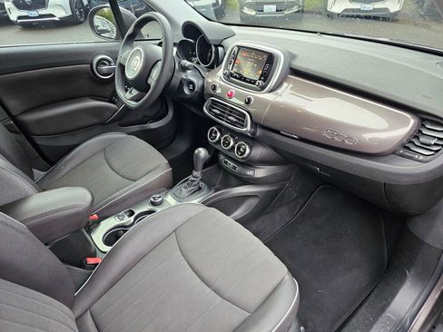 Used 2016 FIAT 500X Lounge image 12