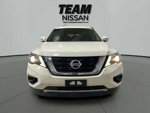 Used 2018 Nissan Pathfinder S AWD/4WD image 2