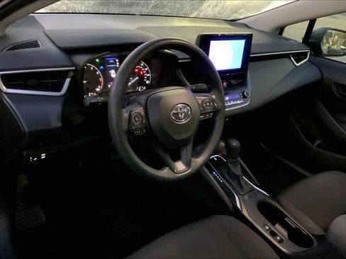 Used 2023 Toyota Corolla LE FWD image 17
