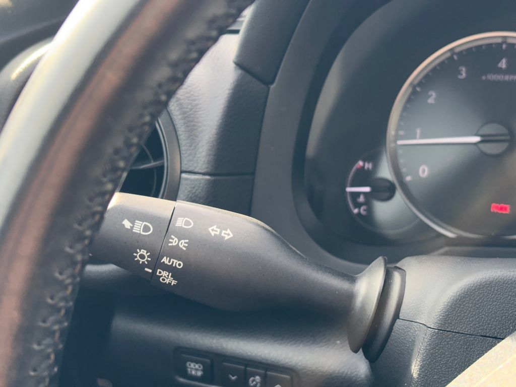 Used 2025 Lexus IS 350 F Sport w/ Accessory Package 2 RWD image 15