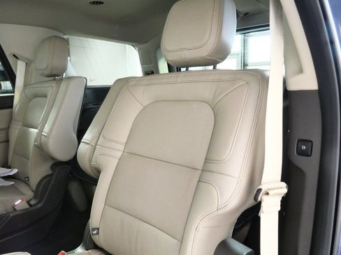 Certified 2023 Lincoln Navigator Reserve AWD/4WD image 13
