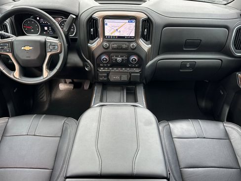 Used 2023 Chevrolet Silverado 3500 High Country image 13