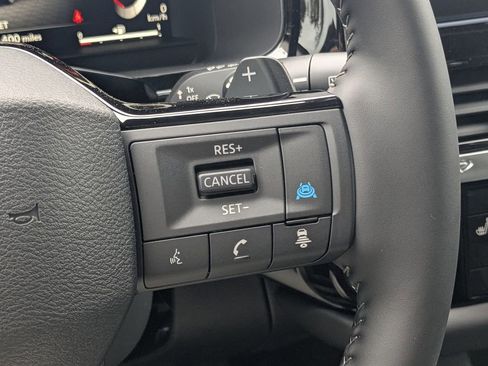 New 2026 Nissan Pathfinder SL FWD image 24