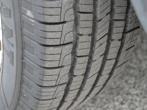 Used 2015 Jeep Cherokee Latitude image 7