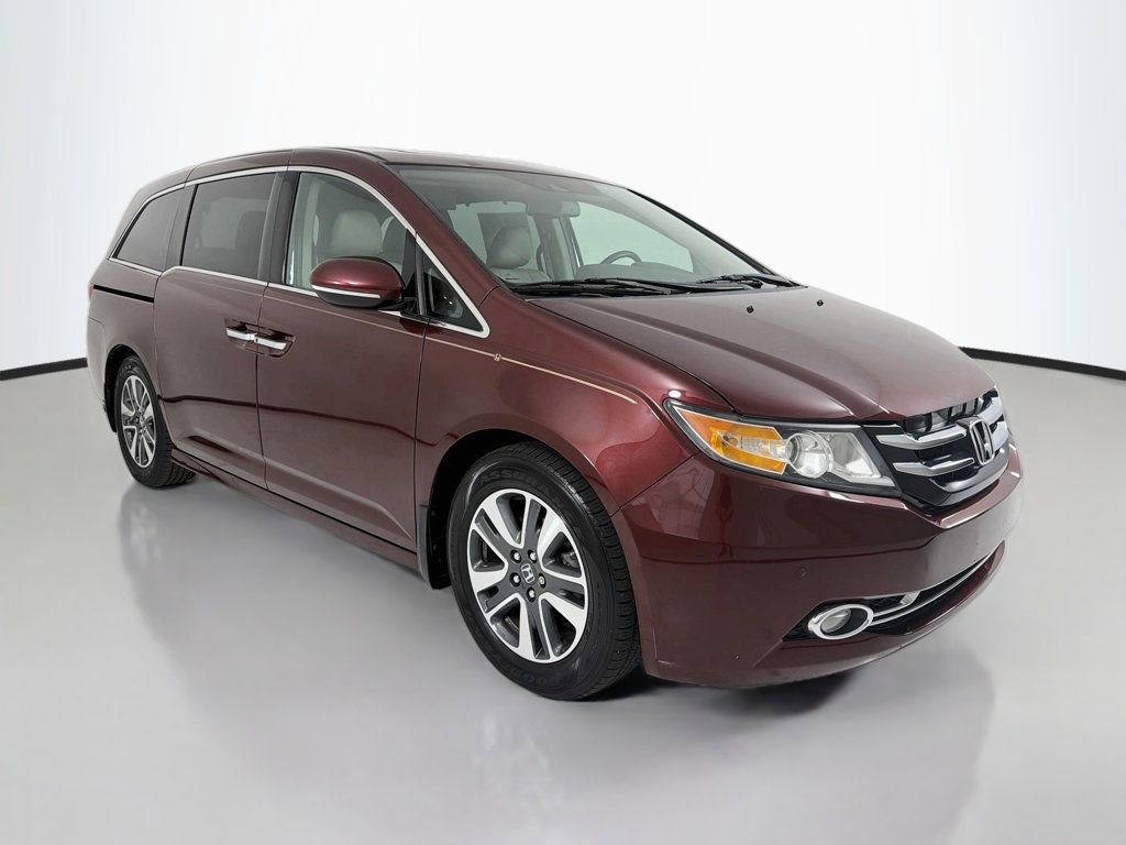 Used 2016 Honda Odyssey Touring Elite image 1
