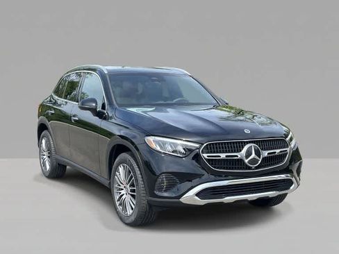 Used 2026 Mercedes-Benz GLC 300 4MATIC image 7