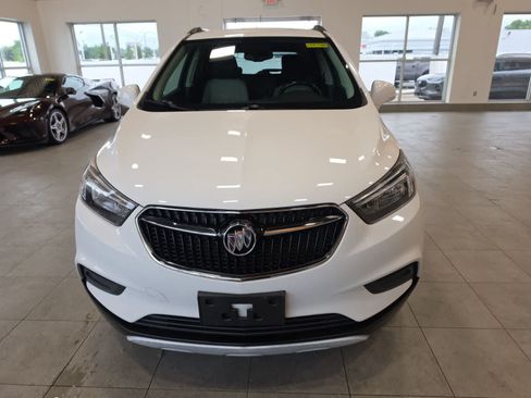 Used 2017 Buick Encore Preferred FWD image 3