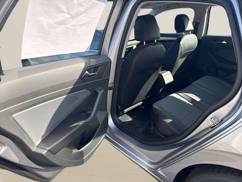 New 2026 Volkswagen Jetta SE FWD image 23