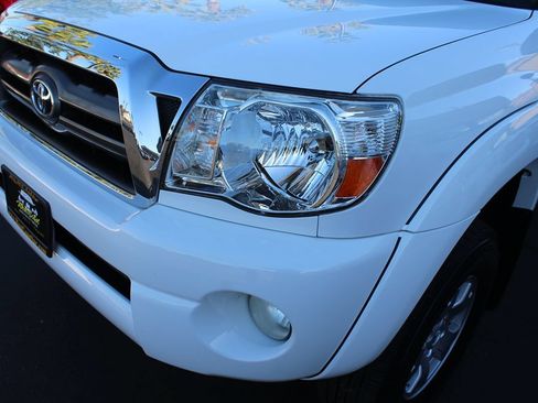 Used 2009 Toyota Tacoma PreRunner RWD image 10