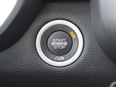 Used 2022 RAM 1500 Laramie image 24