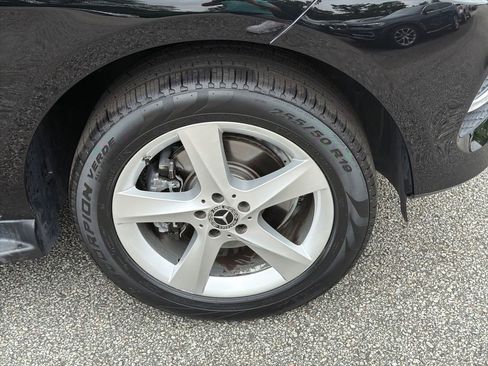 Used 2018 Mercedes-Benz GLE 350 w/ Premium 1 Package image 12