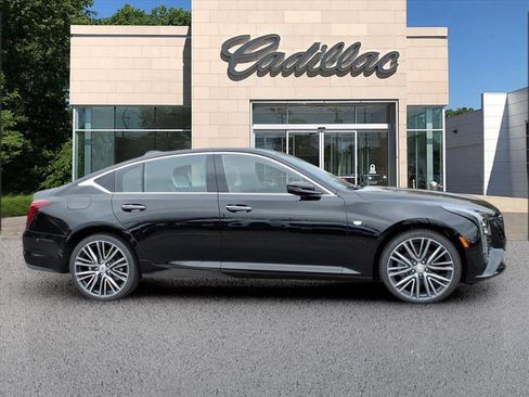New 2026 Cadillac CT5 V image 6