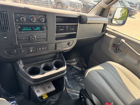 Used 2024 Chevrolet Express 2500 w/ Driver Convenience Package RWD image 27