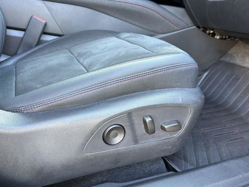 Used 2024 Chevrolet Blazer EV RS image 25