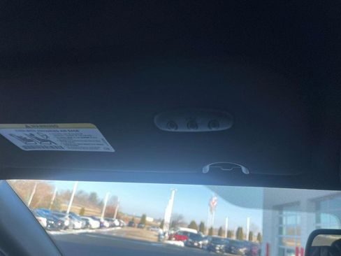 Used 2019 Dodge Grand Caravan GT image 28