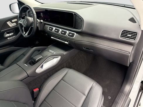 Certified 2025 Mercedes-Benz GLE 350 4MATIC image 16
