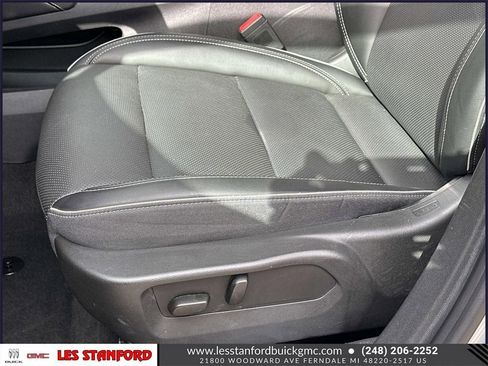 Used 2023 Buick Envision Essence image 18