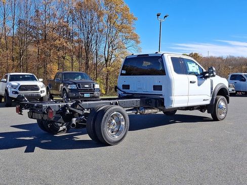 New 2026 Ford F550 4x4 SuperCab Super Duty w/ XLT Value Package image 4