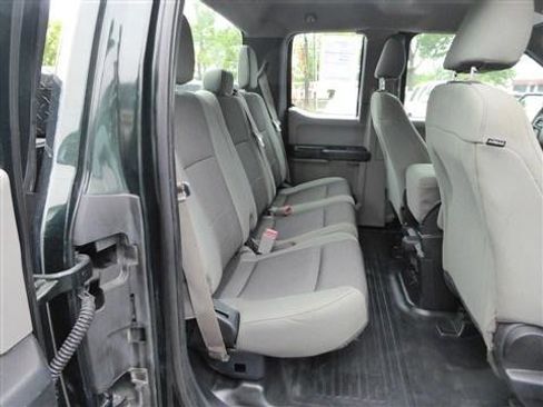 Used 2015 Ford F150 XL w/ XL Power Equipment Group AWD/4WD image 19