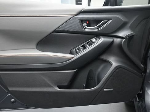 New 2025 Subaru Crosstrek 2.5i Limited w/ Crosstrek Mirror Package image 22