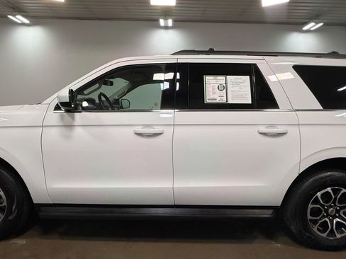 Used 2024 Ford Expedition Max XLT image 37