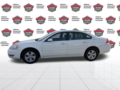 Used 2008 Chevrolet Impala LT image 2