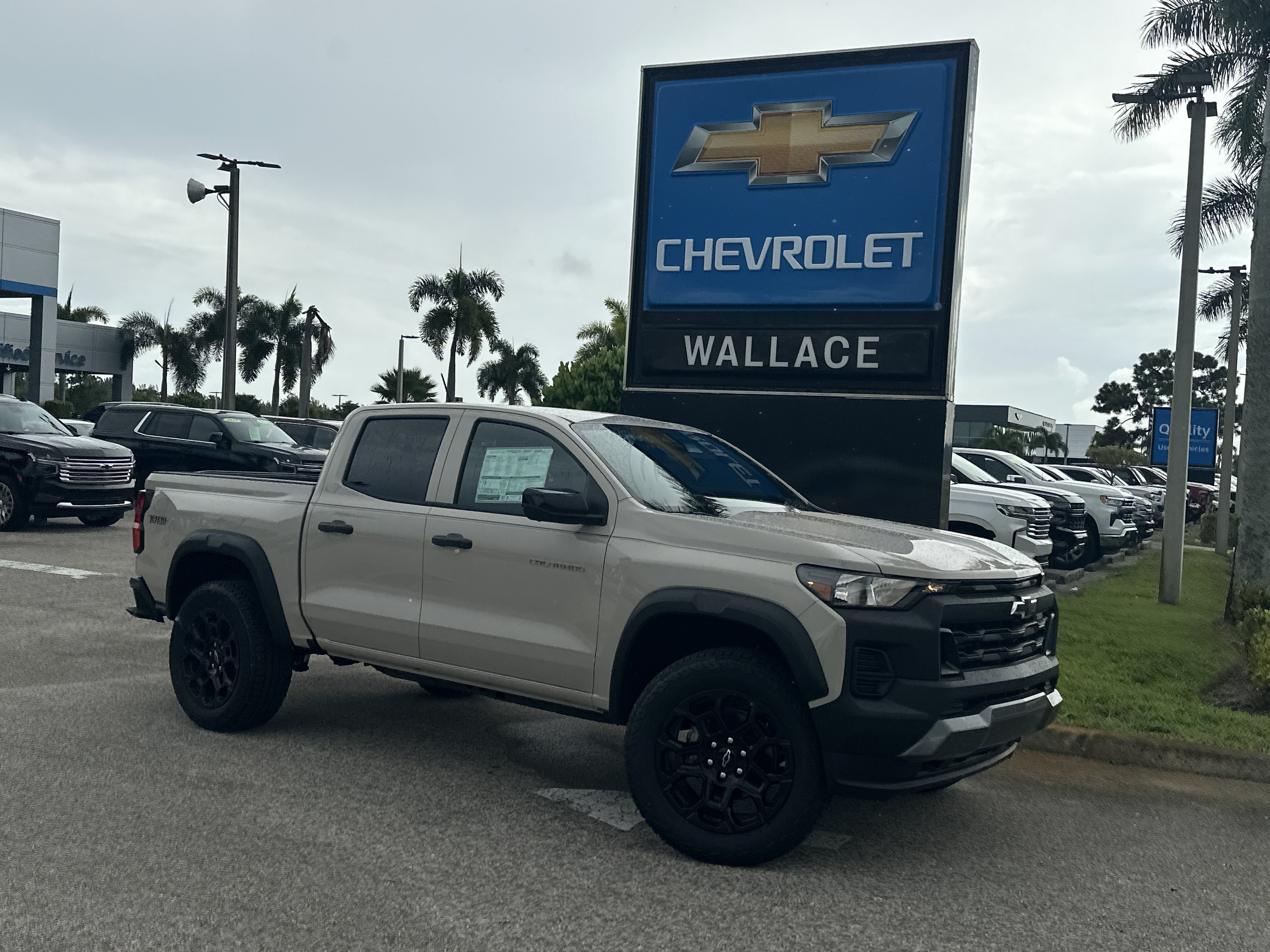 New 2026 Chevrolet Colorado Trail Boss AWD/4WD image 1