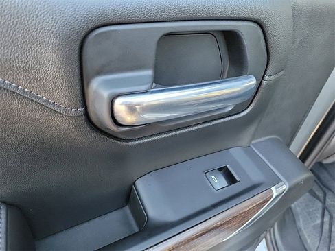 Used 2019 Chevrolet Silverado 1500 High Country w/ High Country Premium Package image 14