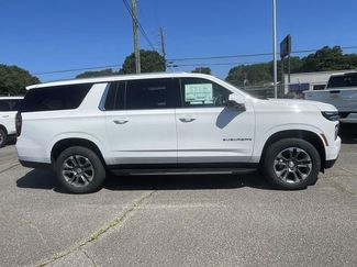 New 2026 Chevrolet Suburban LS RWD video 2