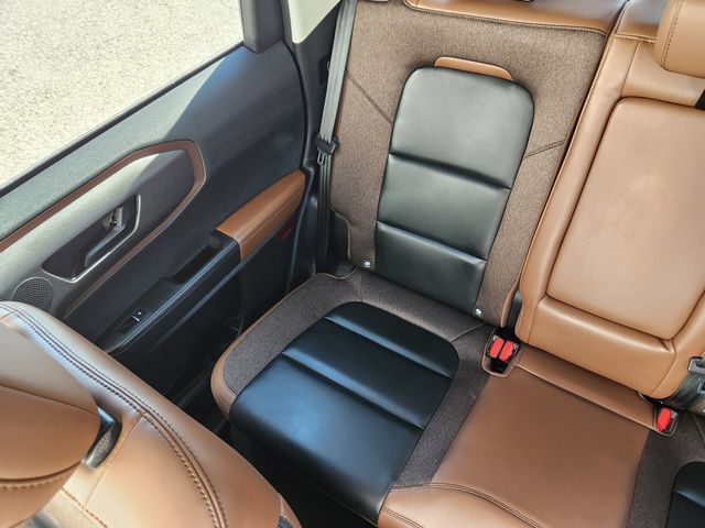 Certified 2025 Ford Bronco Sport Outer Banks w/ Outer Banks Tech Package+ AWD/4WD image 16