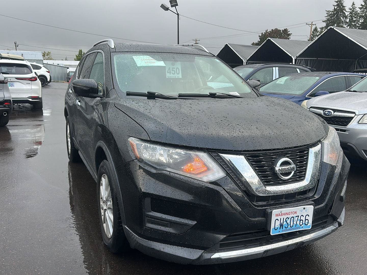 Used 2017 Nissan Rogue SV w/ SV Premium Package AWD/4WD image 5