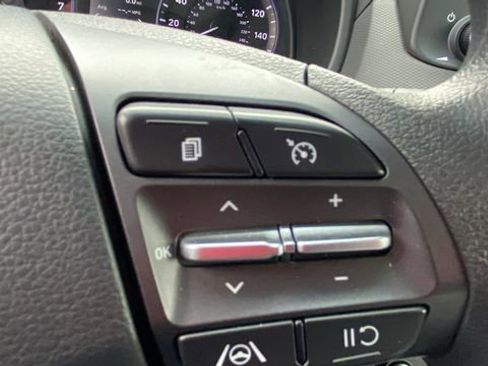 Used 2023 Hyundai Kona SEL AWD/4WD image 22