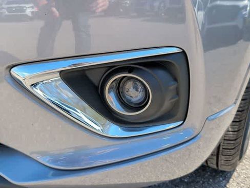 Used 2019 Buick Envision Essence w/ LPO, Road Trip Package image 10